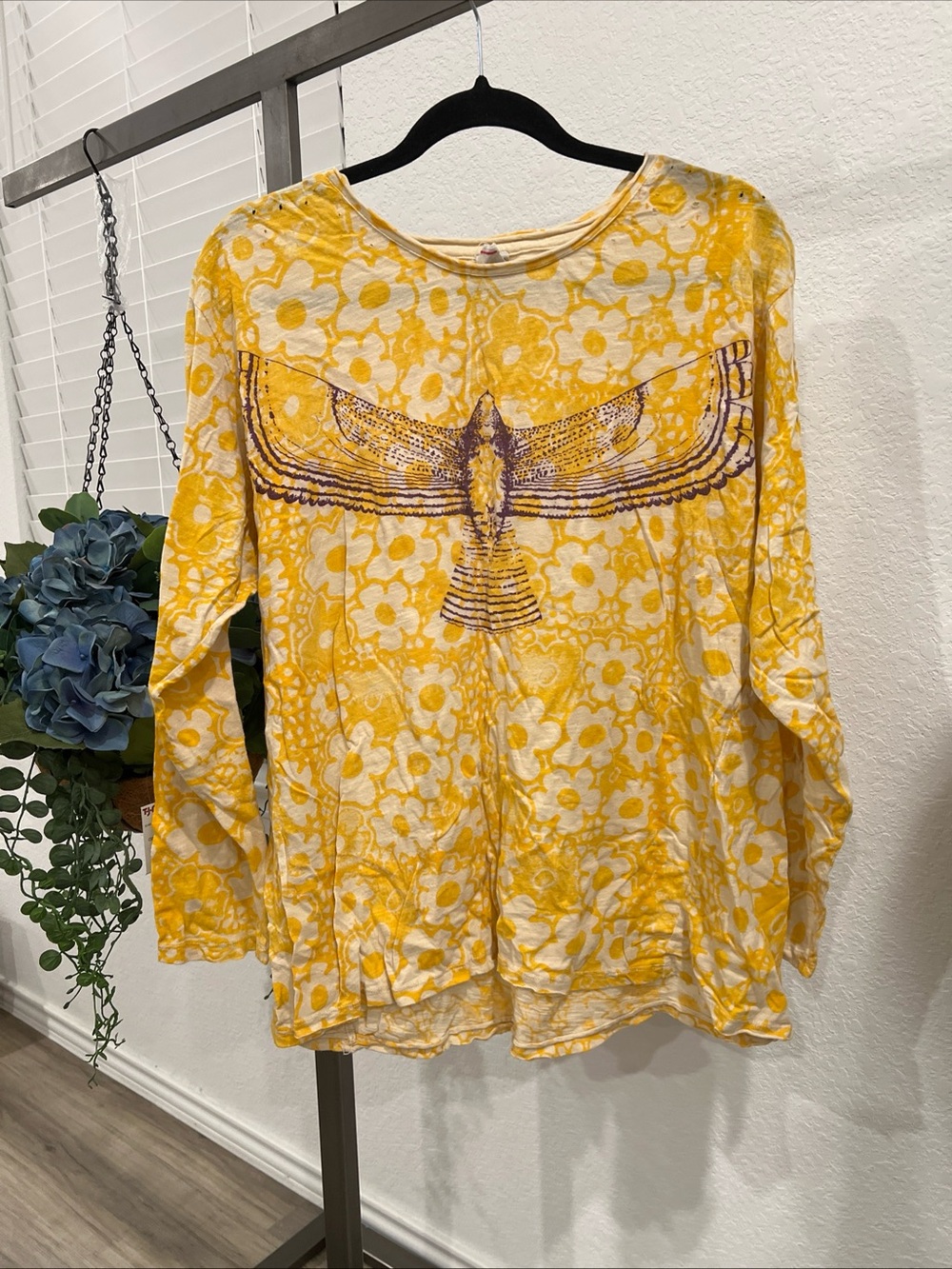 Magnolia Pearl Yellow Floral Bird Graphic Long Sleeve Top